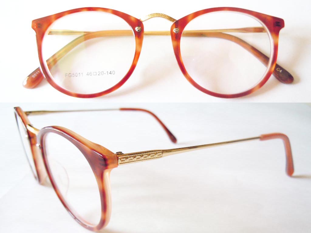 A113   Handmade Acetate Eyeglass Frame