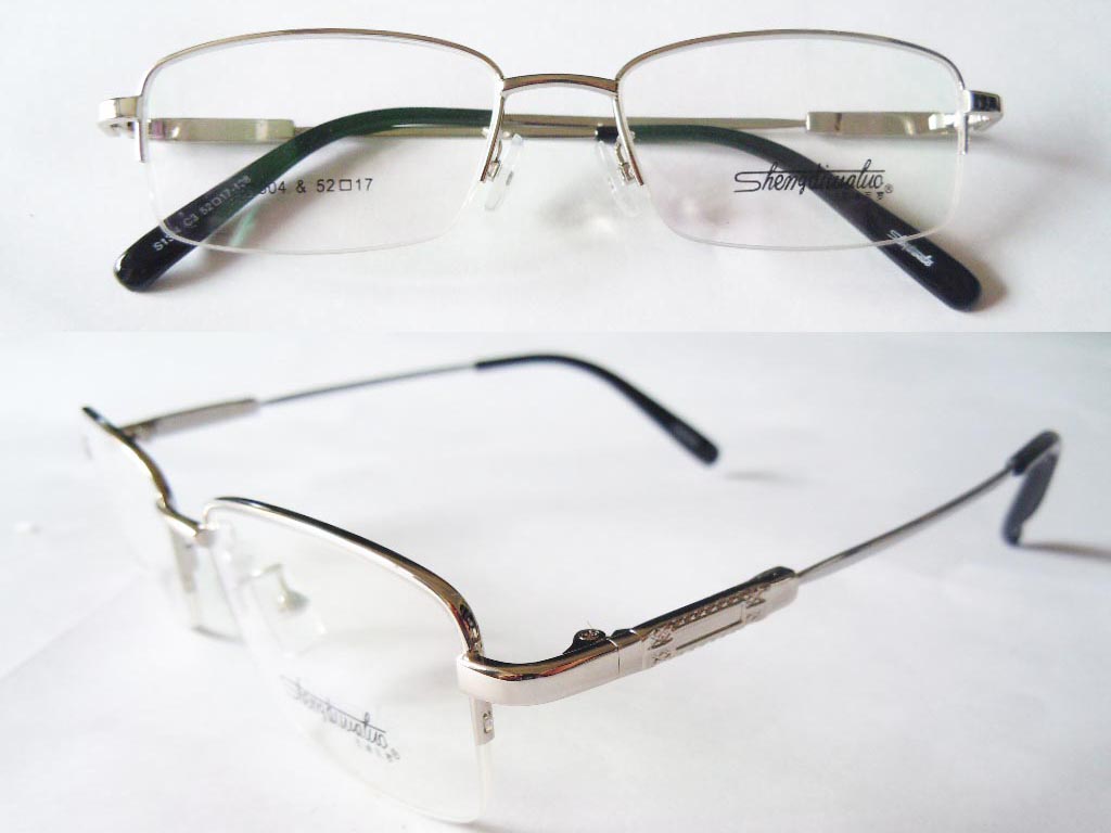 F135  Flexible Memory Eyeglass Frame