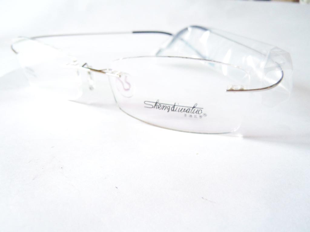 RL040  Rimless 3-Piece Eyeglasses
